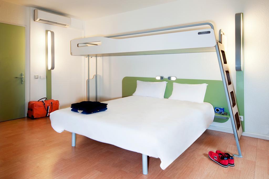 Hotel Ibis Budget Bordeaux Aeroport 2*